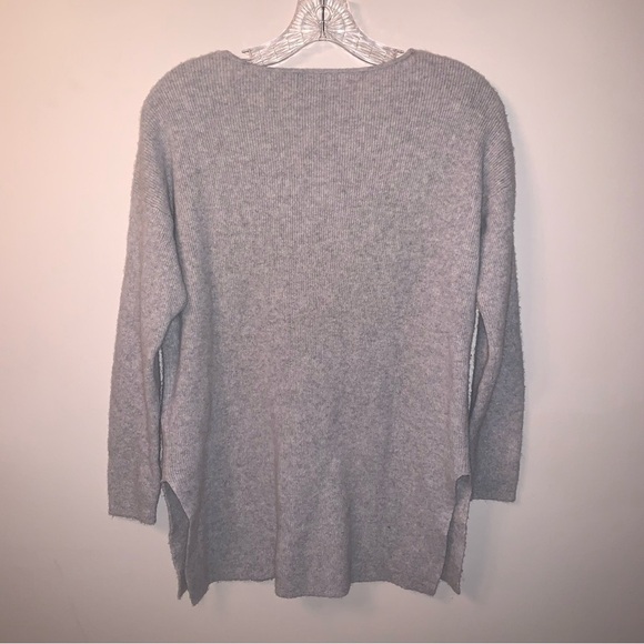 Splendid 100% Cashmere Grey V-neck Sweater XS - Picture 2 of 7